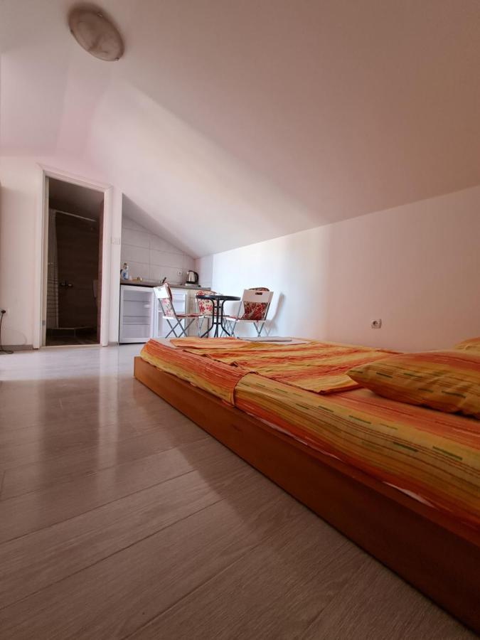 Hibiscus Guest House Budva Bagian luar foto