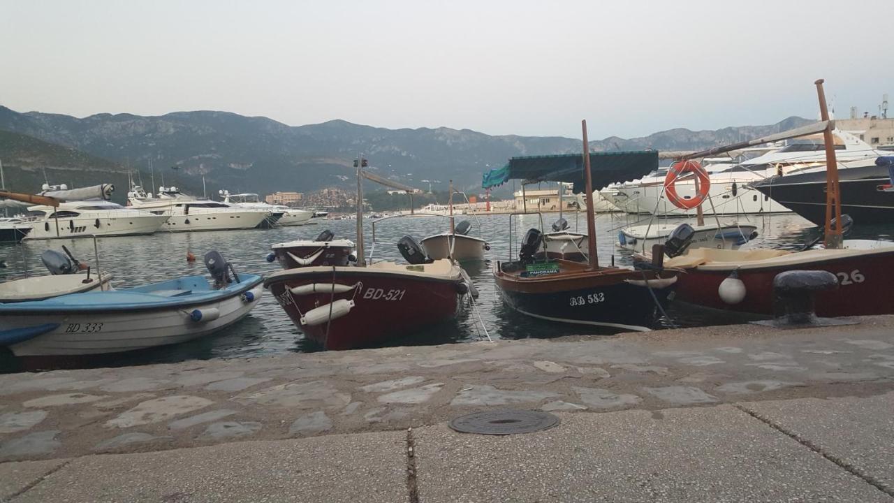 Hibiscus Guest House Budva Bagian luar foto